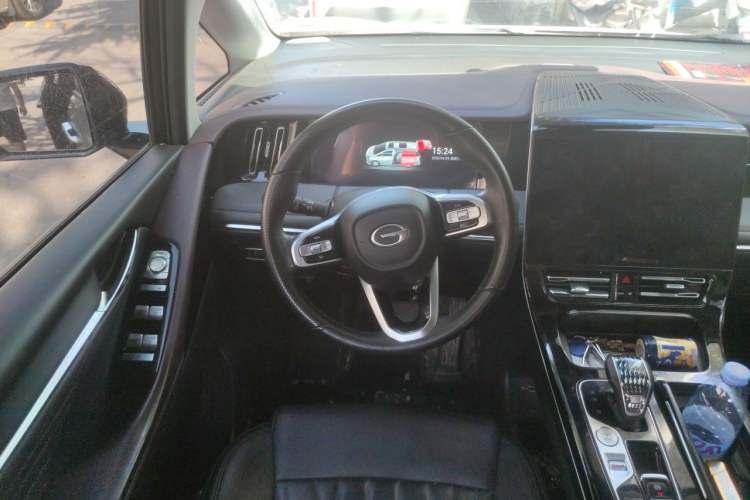 Used GAC Trumpchi M8 2024 Master Series 400T Prestige Edition Steering Wheel