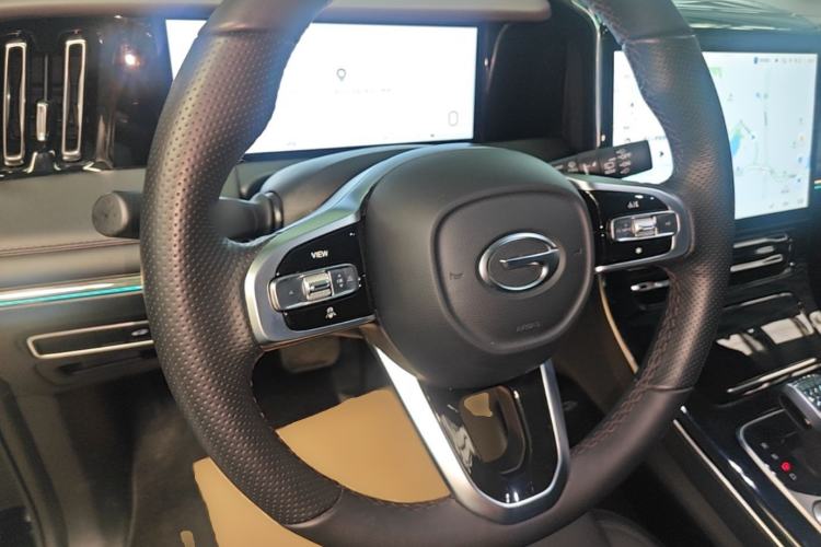 Used GAC Trumpchi M8 2024 Master Series 400T Ultimate Edition Steering Wheel