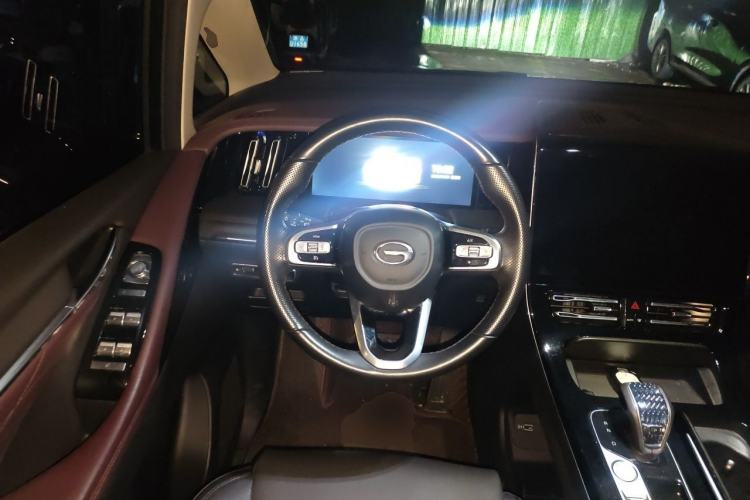 Used GAC Trumpchi M8 2024 Master Series 400T Prestige Edition Steering Wheel