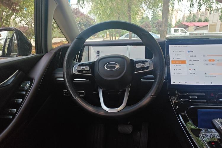 Used GAC Trumpchi M8 2024 Master Series 400T Prestige Edition Steering Wheel