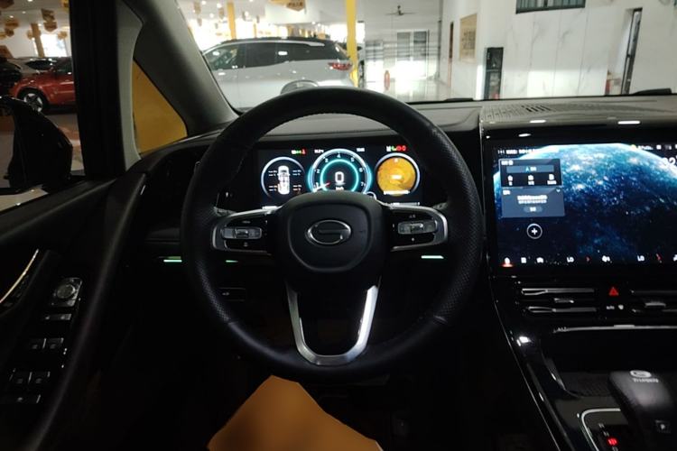 Used GAC Trumpchi M8 2024 Master Series 400T Ultimate Edition Steering Wheel