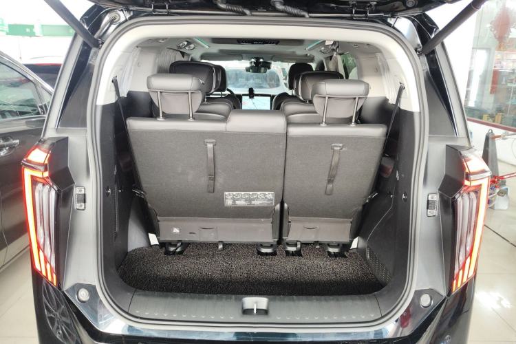 Used GAC Trumpchi M8 2024 Master Series 400T Ultimate Edition Trunk
