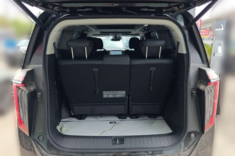 Used GAC Trumpchi M8 2024 Master Series 400T Prestige Edition Trunk