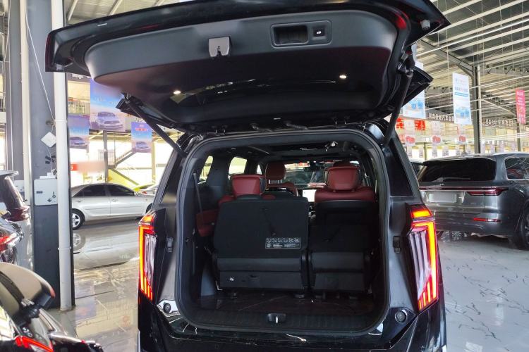 Used GAC Trumpchi M8 2024 Zongshi Series 400T Ultimate Edition Trunk