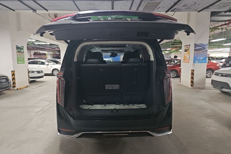 Used GAC Trumpchi M8 2024 Master Series 400T Prestige Edition Trunk