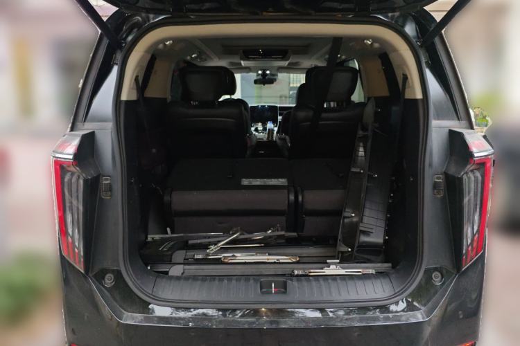 Used GAC Trumpchi M8 2024 Master Series 400T Prestige Edition Trunk