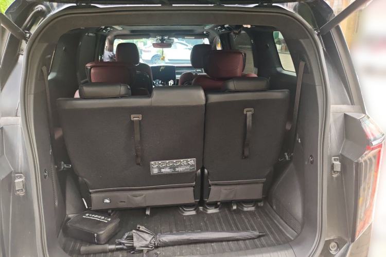Used GAC Trumpchi M8 2024 Zongshi Series 400T Pioneer Edition Trunk