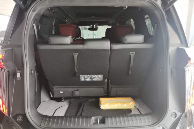 Used GAC Trumpchi M8 2024 Zongshi Series 400T Ultimate Edition Trunk