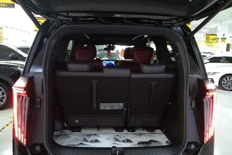 Used GAC Trumpchi M8 2024 Zongshi Series 400T Ultimate Edition Trunk