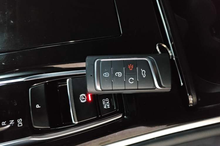 Used GAC Trumpchi M8 2024 Lingxiu Series 390T Luxury Edition Vehicle Key