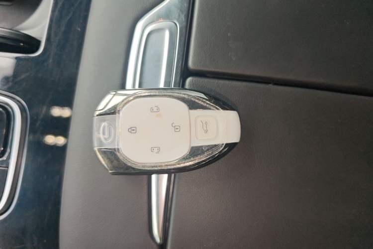 Used GAC Trumpchi M8 2024 Master Series 400T Prestige Edition Vehicle Key