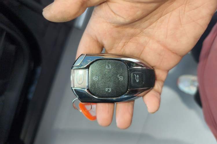 Used GAC Trumpchi M8 2024 Master Series 400T Prestige Edition Vehicle Key