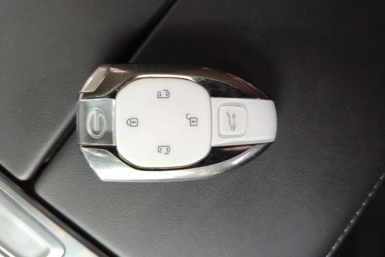 Used GAC Trumpchi M8 2024 Master Series 400T Ultimate Edition Vehicle Key
