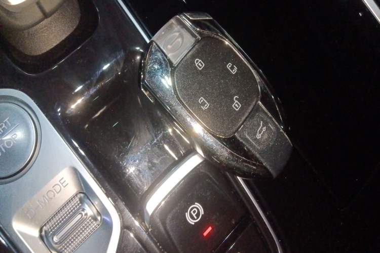 Used GAC Trumpchi M8 2024 Master Series 400T Prestige Edition Vehicle Key