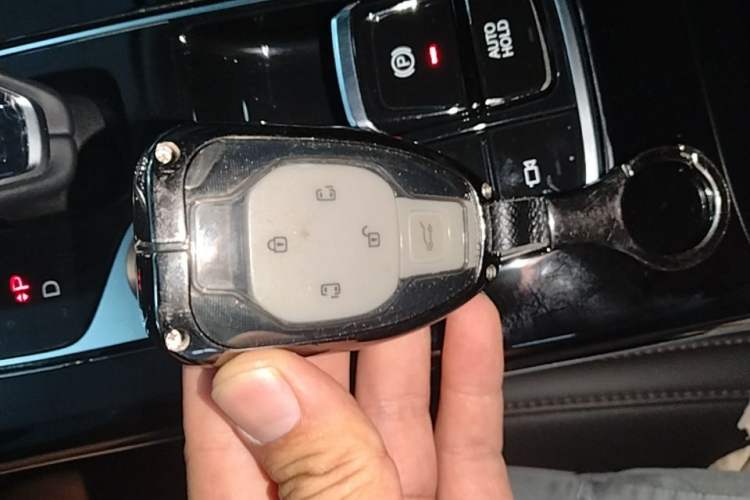 Used GAC Trumpchi M8 2024 Master Series 400T Ultimate Edition Vehicle Key