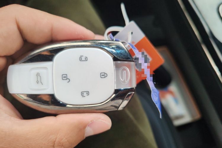 Used GAC Trumpchi M8 2024 Zongshi Series 400T Ultimate Edition Vehicle Key