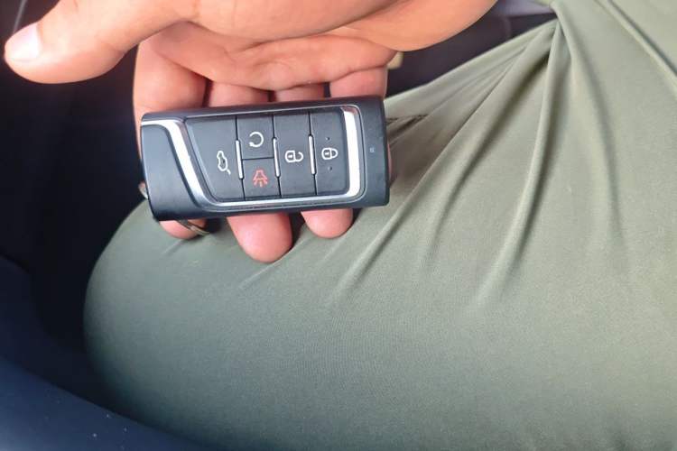 Used GAC Trumpchi M8 2024 Lingxiu Series 390T Luxury Edition Vehicle Key