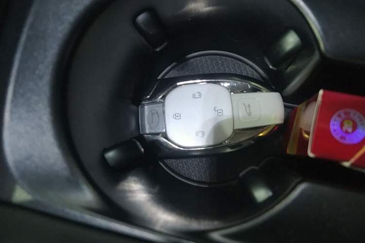 Used GAC Trumpchi M8 2024 Master Series 400T Prestige Edition Vehicle Key