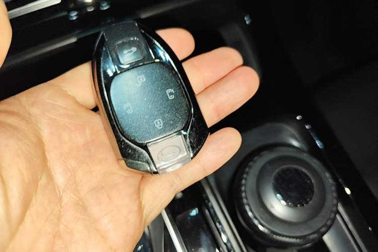 Used GAC Trumpchi M8 2024 Master Series 400T Ultimate Edition Vehicle Key