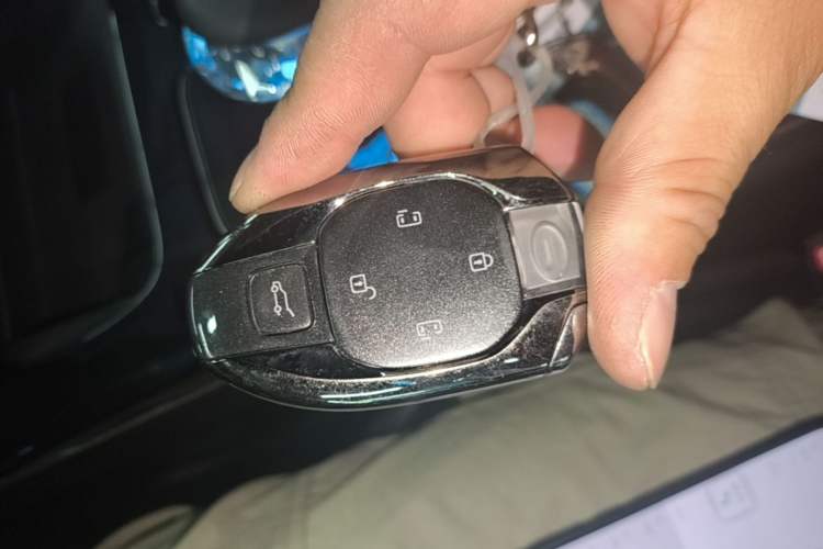 Used GAC Trumpchi M8 2024 Zongshi Series 400T Pioneer Edition Vehicle Key