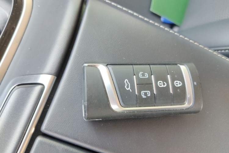 Used GAC Trumpchi M8 2024 Lingxiu Series 390T Deluxe Edition Vehicle Key