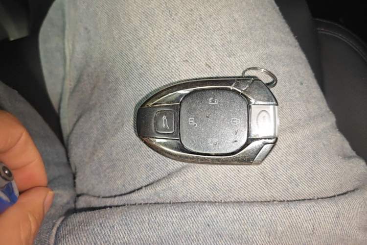 Used GAC Trumpchi M8 2024 Master Series 400T Ultimate Edition Vehicle Key