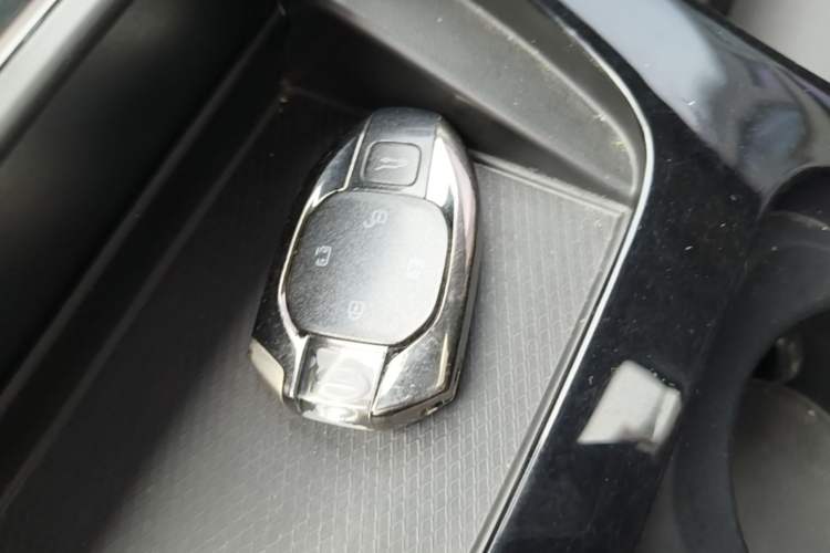 Used GAC Trumpchi M8 2024 Master Series 400T Prestige Edition Vehicle Key