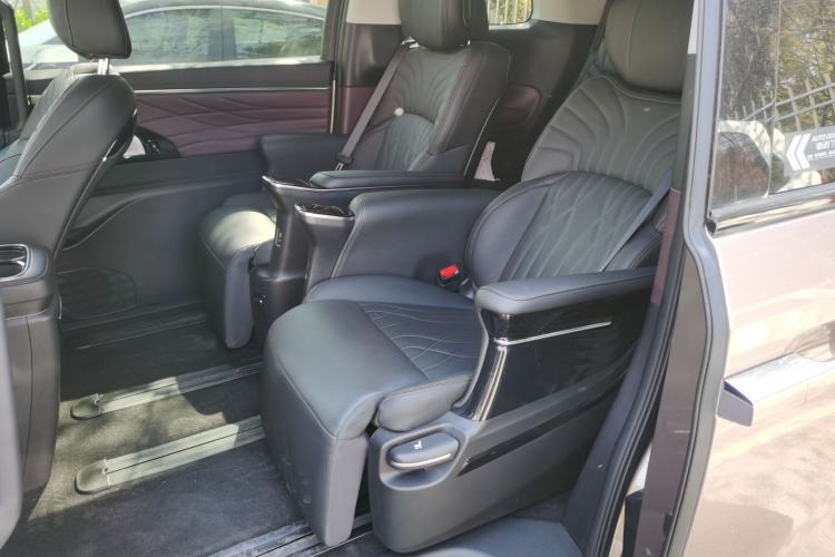 Used GAC Trumpchi M8 2024 Master Series 400T Ultimate Edition Left Rear Seat