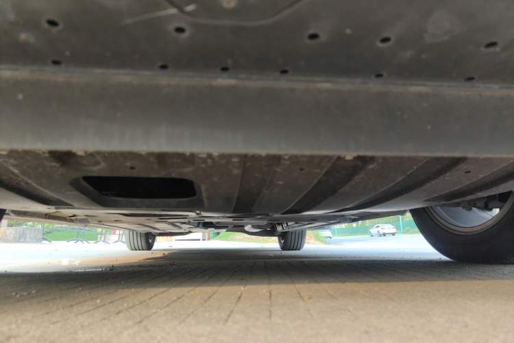 Used GAC Trumpchi M8 2024 Zongshi Series 400T Pioneer Edition Chassis Front