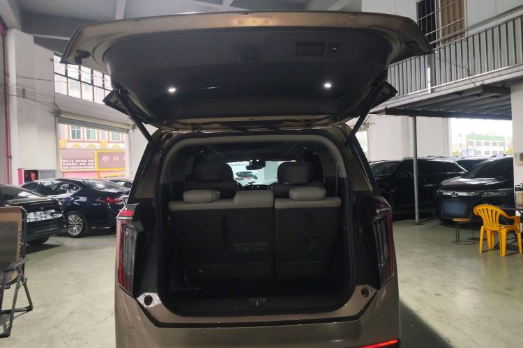 Used GAC Trumpchi M8 2024 Master Series 400T Ultimate Edition Trunk