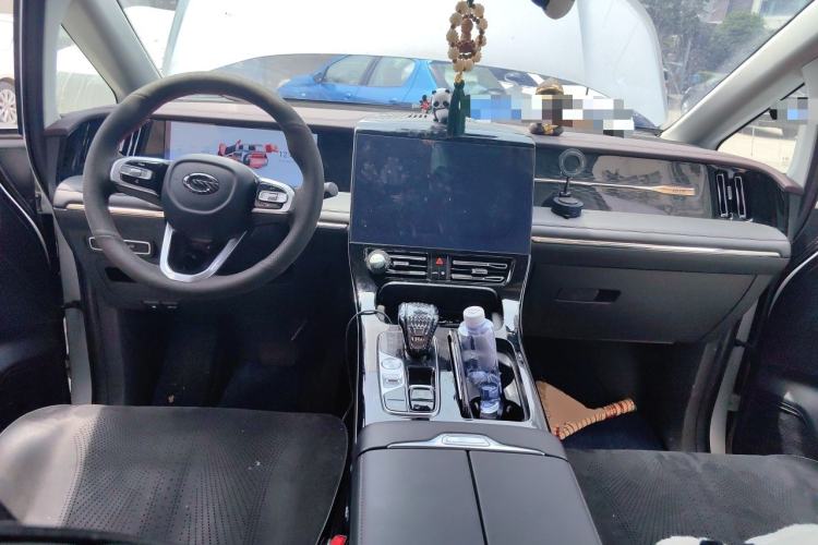 Used GAC Trumpchi M8 2024 Master Series 400T Ultimate Edition Center Console