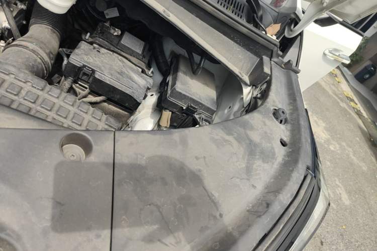 Used GAC Trumpchi M8 2024 Master Series 400T Ultimate Edition Engine Bay Left