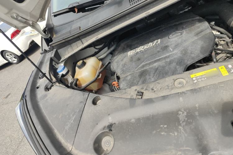 Used GAC Trumpchi M8 2024 Master Series 400T Ultimate Edition Engine Bay Right