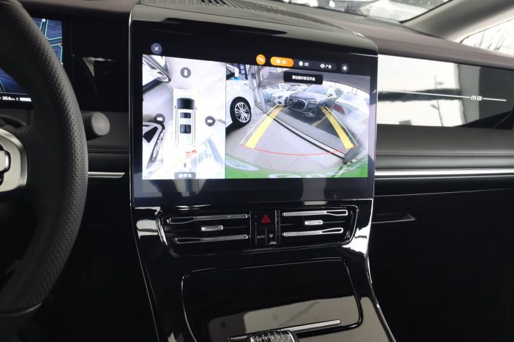 Used GAC Trumpchi M8 2024 Master Series 400T Prestige Edition Audio And AC Panel