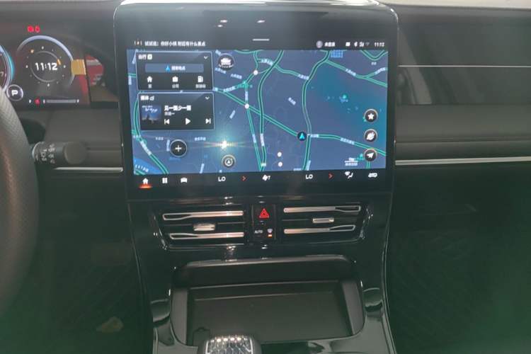Used GAC Trumpchi M8 2024 Master Series 400T Prestige Edition Audio And AC Panel