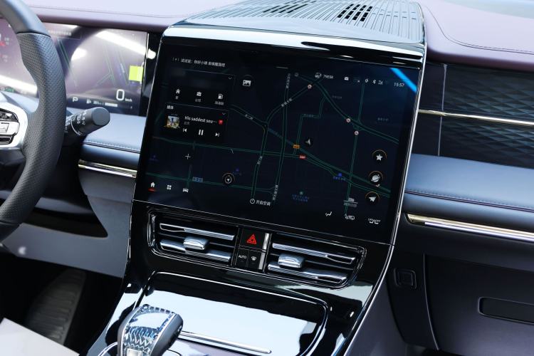 Used GAC Trumpchi M8 2024 Master Series Super Hybrid Edition Audio And AC Panel