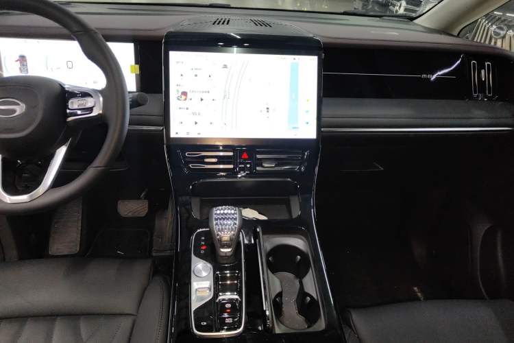 Used GAC Trumpchi M8 2024 Master Series 400T Prestige Edition Audio And AC Panel
