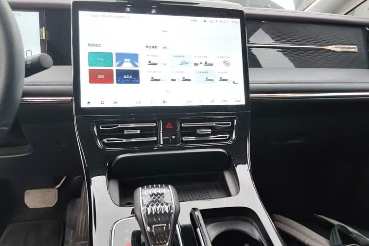 Used GAC Trumpchi M8 2024 Master Series Super Hybrid Edition Audio And AC Panel