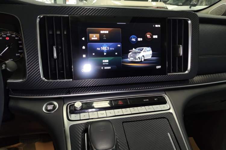 Used GAC Trumpchi M8 2024 Lingxiu Series 390T Luxury Edition Audio And AC Panel