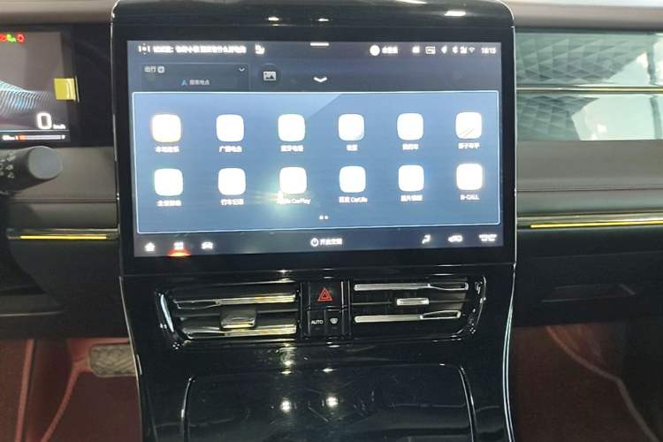 Used GAC Trumpchi M8 2024 Master Series 400T Ultimate Edition Audio And AC Panel