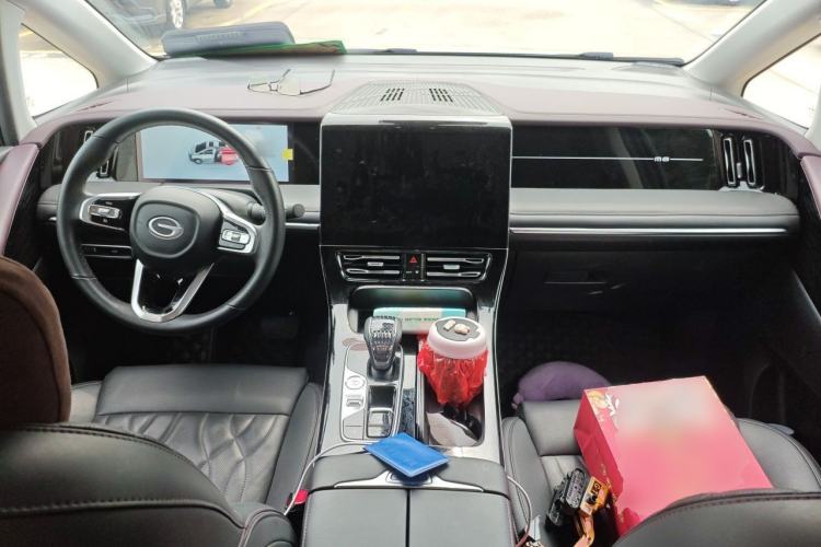 Used GAC Trumpchi M8 2024 Master Series 400T Prestige Edition Center Console