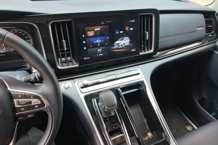 Used GAC Trumpchi M8 2024 Lingxiu Series 390T Luxury Edition Center Console