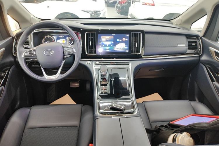 Used GAC Trumpchi M8 2024 Lingxiu Series 390T Luxury Edition Center Console