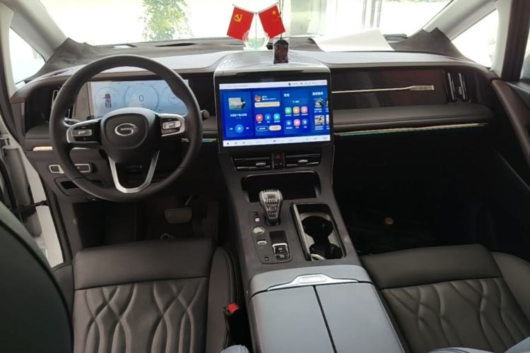 Used GAC Trumpchi M8 2024 Master Series 400T Ultimate Edition Center Console