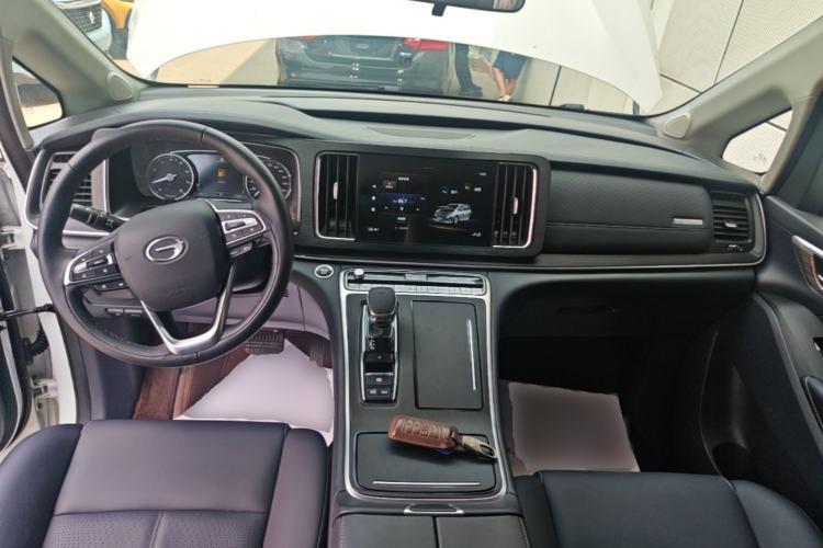 Used GAC Trumpchi M8 2024 Lingxiu Series 390T Deluxe Edition Center Console