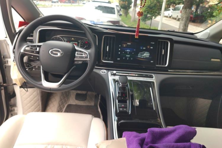 Used GAC Trumpchi M8 2024 Lingxiu Series 390T Luxury Edition Center Console