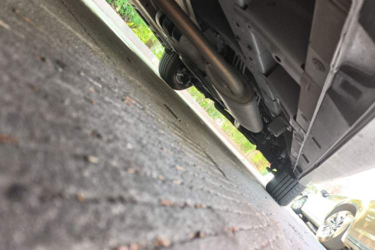 Used GAC Trumpchi M8 2024 Lingxiu Series 390T Deluxe Edition Chassis Front Left