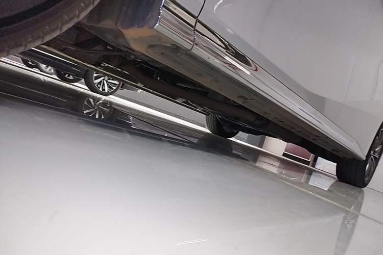 Used GAC Trumpchi M8 2024 Master Series 400T Ultimate Edition Chassis Front Left