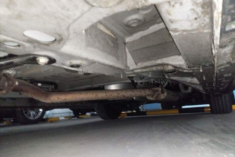 Used GAC Trumpchi M8 2024 Master Series 400T Ultimate Edition Chassis Front Left