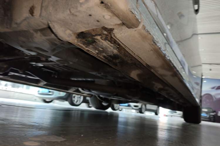 Used GAC Trumpchi M8 2024 Master Series 400T Prestige Edition Chassis Front Left